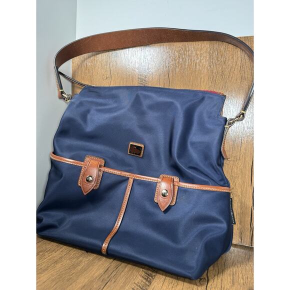 Dooney & Bourke Handbags - Vintage Dooney And Bourke Dark Blue Canvas Purse Bag